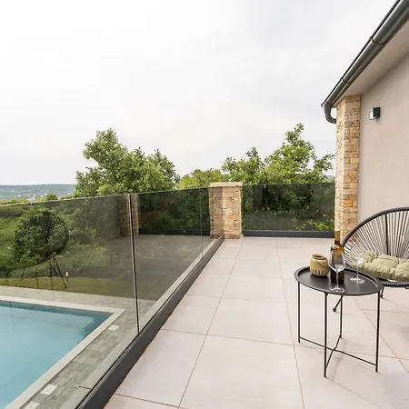 Istra 3 Bedroom Villa&pool Retreat *